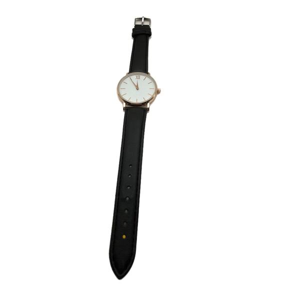 Fashion Casual Wristwatch in Black and Rose Gold - Picture 6 of 6